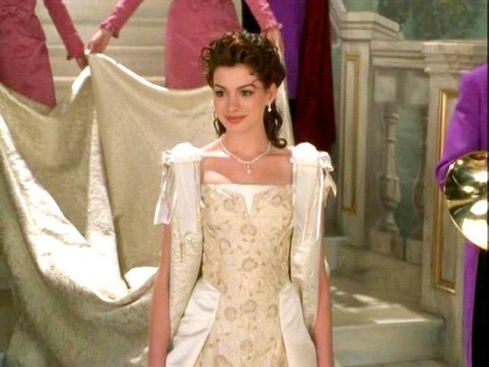 10- The Princess Diaries 2: Royal Engagement (2004)