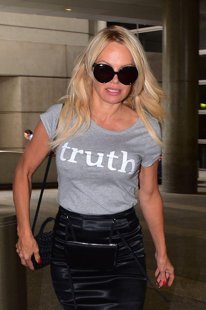 4- Pamela Anderson