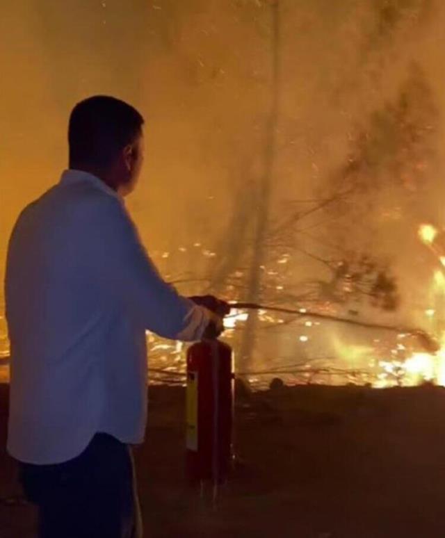 CZN Burak'a bir tepki de Burcu Özberk'ten: Şov yapmayın, insan olun insan