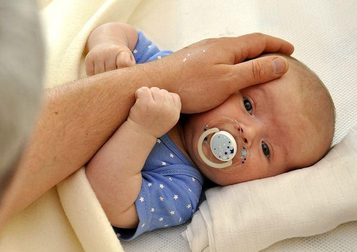 Bebeklerde meydana gelen sırt dikeni nedir?