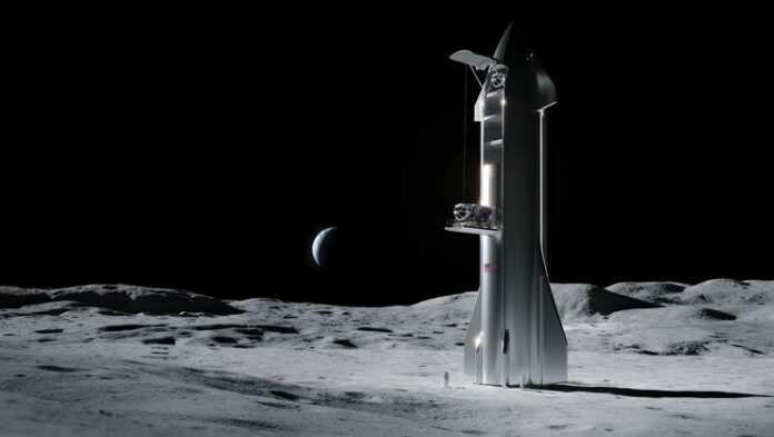 SpaceX roketi kontrolden çıkıp Ay ile çarpışma rotasına girdi