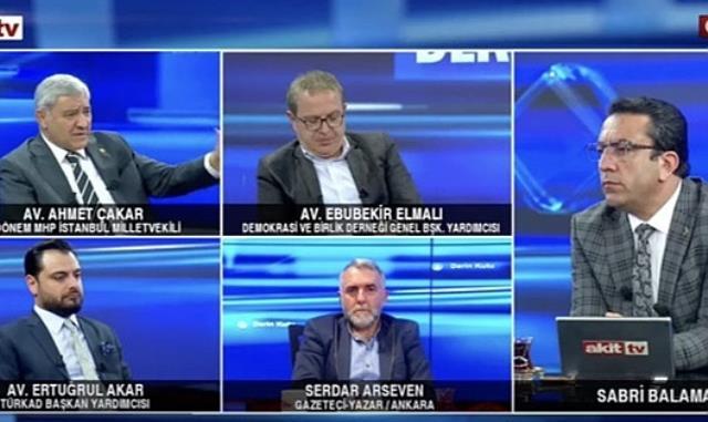 Burcu Biricik'ten Melis Sezen'in kıyafetini eleştiren eski MHP'li vekil Ahmet Çakar'a tepki: Biz size donunuz var mı diye soruyor muyuz?