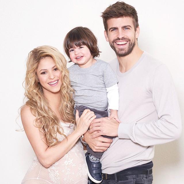 Herkesin imrendiği çifte nazar değdi! Shakira, kocası Pique'yi evde başka bir kadınla yakaladı