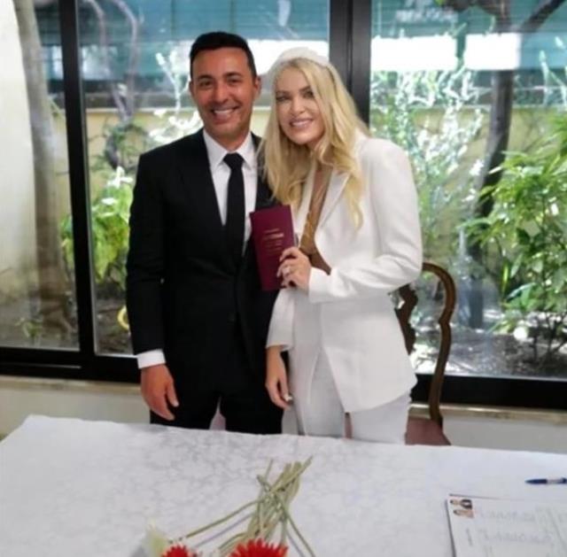 Mustafa Sandal'la evlenen Melis Sütşurup'tan romantik paylaşım: İyi ki yoluma ortak oldun