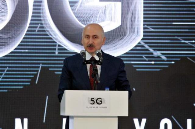 5G teknolojisi İstanbul Havalimanı'nda test edildi! Bakan ilk görüntülü görüşmeyi Kenan İmirzalıoğlu ile yaptı