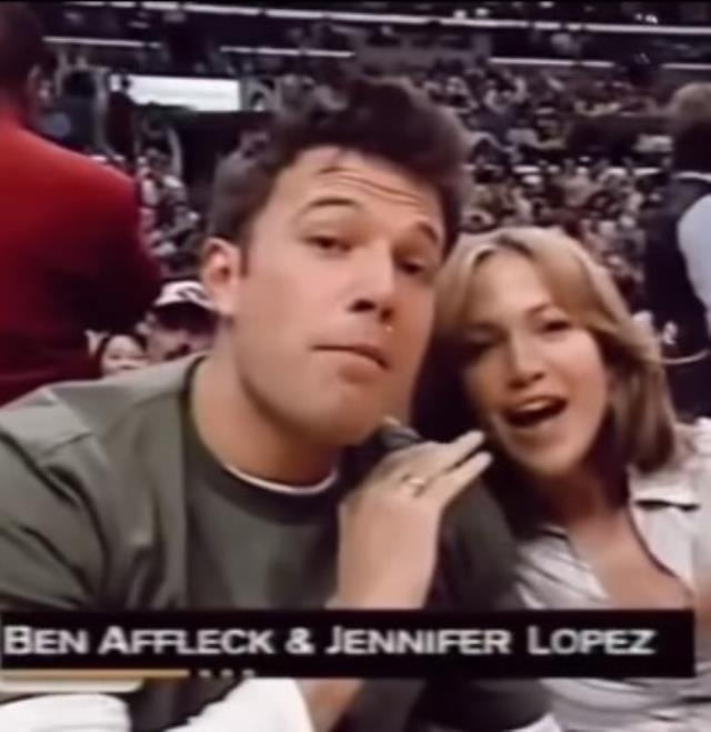 Jennifer Lopez ile evlenen Ben Affleck balayında ağzı açık uyuya kaldı