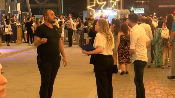 Sertab Erener'in konserinde polisten organizatöre telif baskını