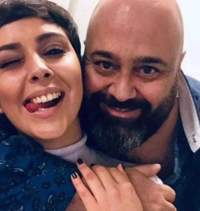 MasterChef'in şefi Somer Sivrioğlu, uğruna evliliğini bitirdiği sevgilisiyle ilk fotoğrafını paylaştı