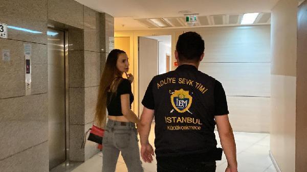 Emre Aşık'ın eski eşi Yağmur Sarnıç'tan adliye çıkışı gazetecilere ilginç tepki
