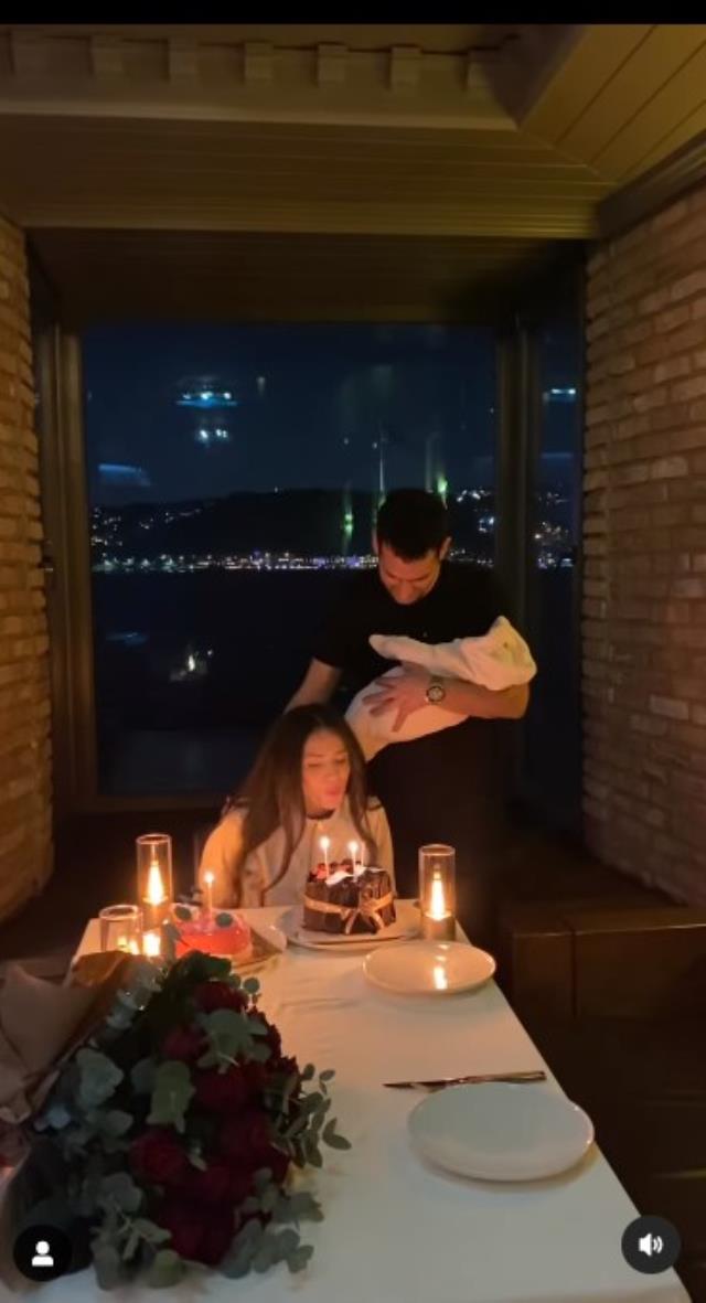 Murat Yıldırım minik kızı Miray'ı kucağına alarak eşinin doğum gününü kutladı