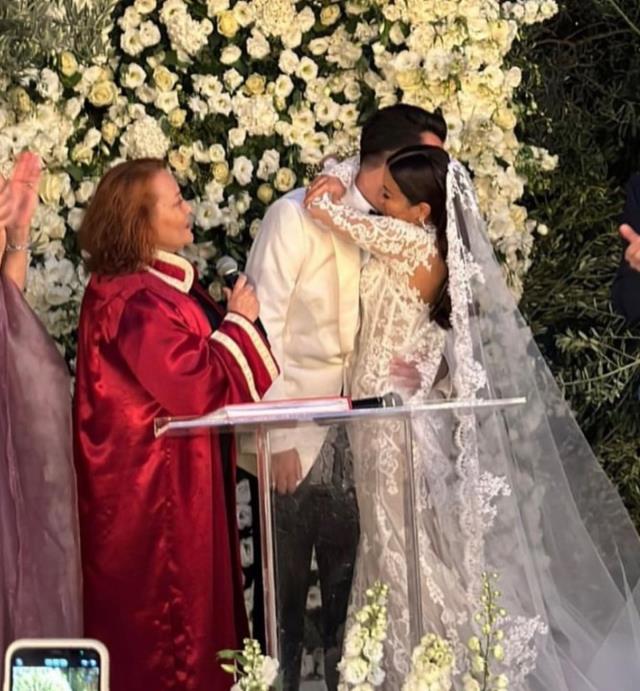 Sibel Can'ın oğlu Engincan'ın düğününden ilk görüntüler geldi