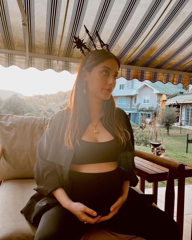 8 aylık hamile oyuncu Hazal Kaya, Musa Orhan'a hakaretten ifade verdi