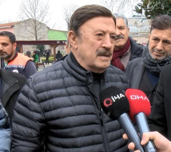 Burhan Çaçan'ın cenazesinde konuşan Nuri Alço: Doktor anjiyo istedi, Burhan 'salı' dedi