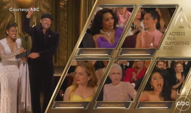 Oscar'ı Jamie Lee Curtis'e kaptıran ünlü oyuncu Angela Bassett'in tepkisi olay oldu! Ne yüzü güldü, ne de alkışladı