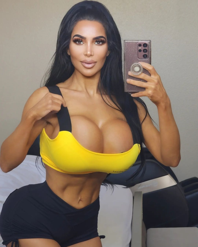 Kim Kardashian'a ikizi kadar benzeyen model kalp krizi geçirerek öldü
