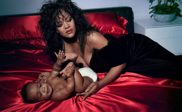 Rihanna, bebeğinin ismini 1 yıl sonra açıkladı
