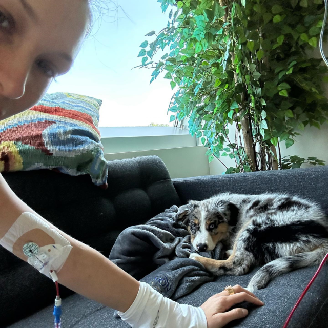Lyme hastalığıyla mücadele eden Bella Hadid, en özel anlarını paylaştı