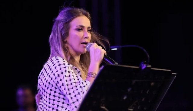 İsrail polisi Filistinli şarkıcıyı gözaltına aldı