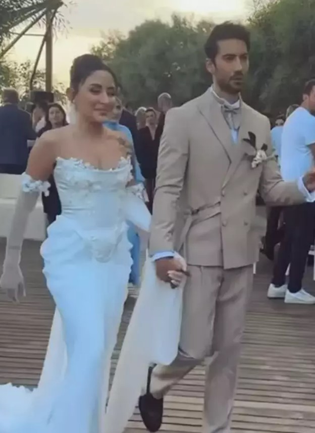 Melek Mosso ve Serkan Sağdıç evlendi! Düğün yerine depremzedeler için yardım konseri düzenlediler
