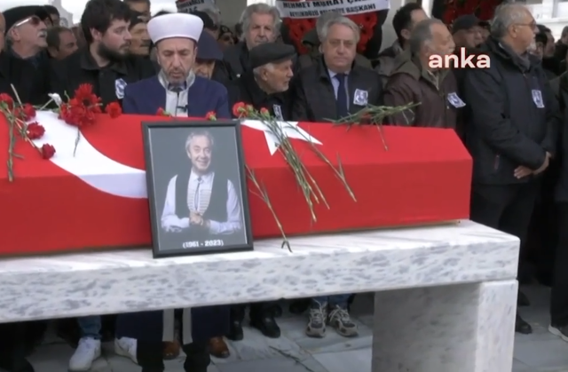 Metin Uca'nın cenazesinde gerginlik! 'Camiye getirilmeyi istemiyordu' diyerek bağırıp yuhaladılar