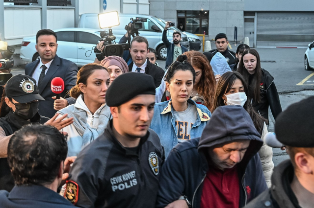 Tutuklu Dilan Polat, cezaevine gelen avukatına böyle seslendi: Yemin ederim suç işlemedim