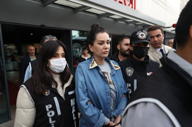 Kara para aklama suçlamasıyla tutuklanan Dilan Polat ruh sağlığı hastanesine götürüldü