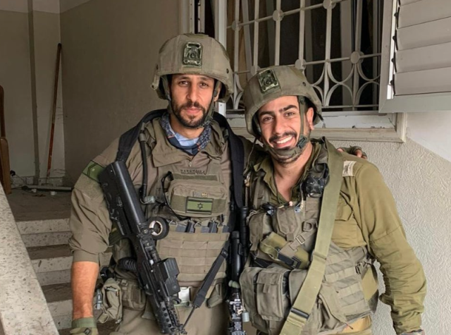İsrail ordusuna gönüllü olarak katılan Netflix'in oyuncusu Idan Amedi, Gazze'de ağır yaralandı