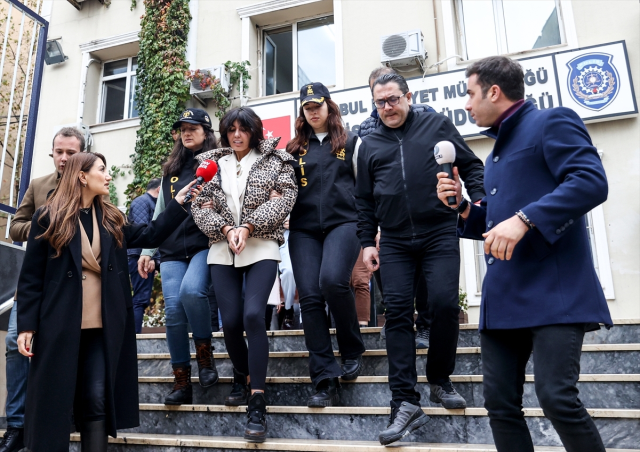 Dolandırıcılık Davasında Nihal Candan'dan Savunma: 'Ölümcül Hastalıkla Boğuşuyorum'